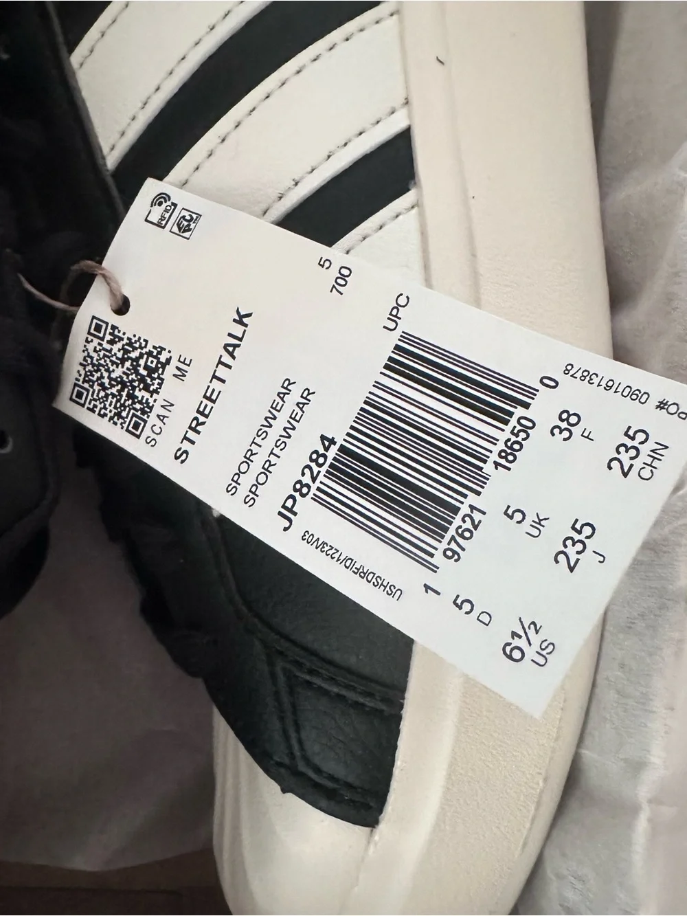 Adidas NWT Streetalk black & white shoes women’s 6.5